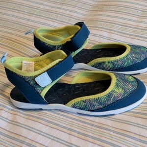 Lands' End Girl's Water Shoes - Blue and Yellow, Size 2